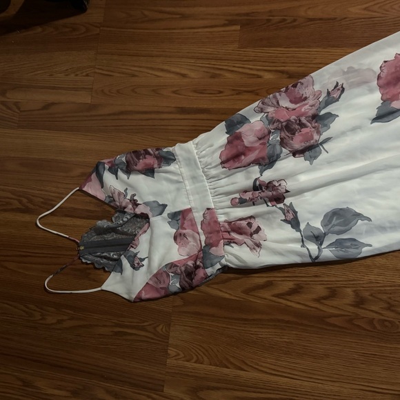 Windsor Bloom in Beauty Floral Maxi Dress Lace Open Back Bohemian Wedding Party - Picture 4 of 10